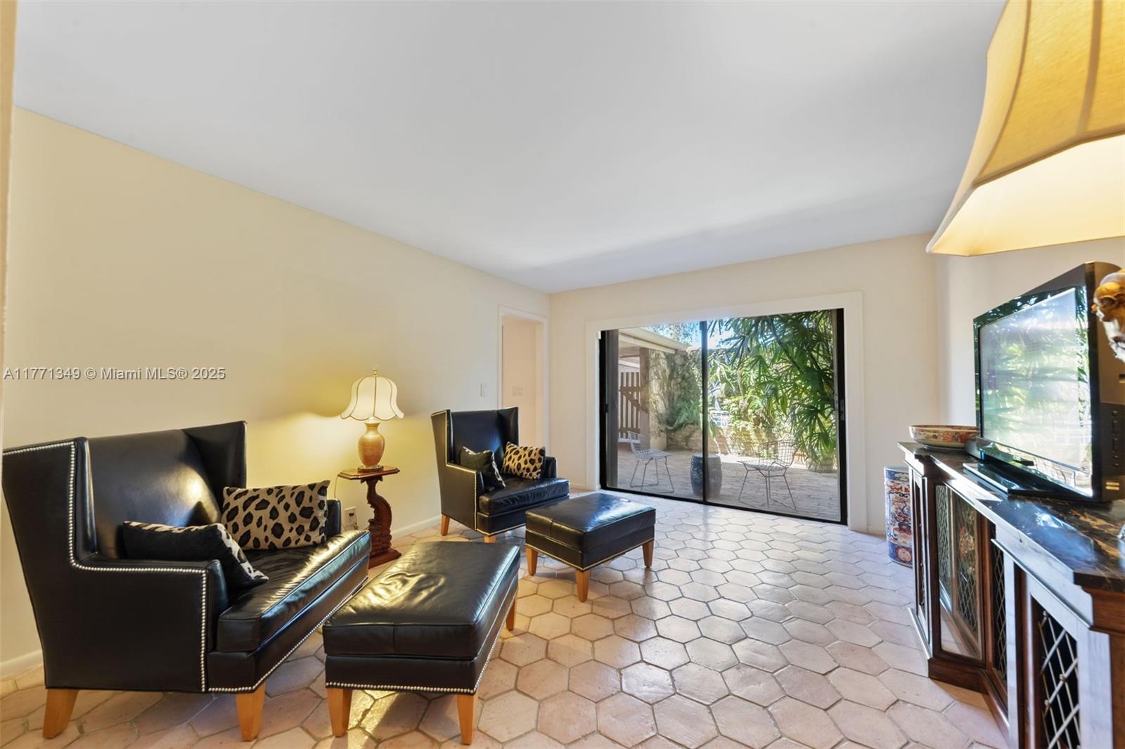 206 ST ANDREWS ROAD # 78 Unit: 18-78