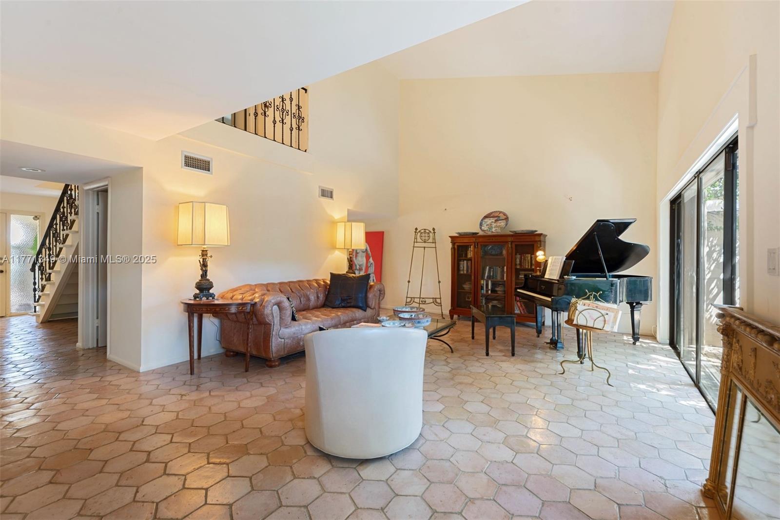 206 ST ANDREWS ROAD # 78 Unit: 18-78