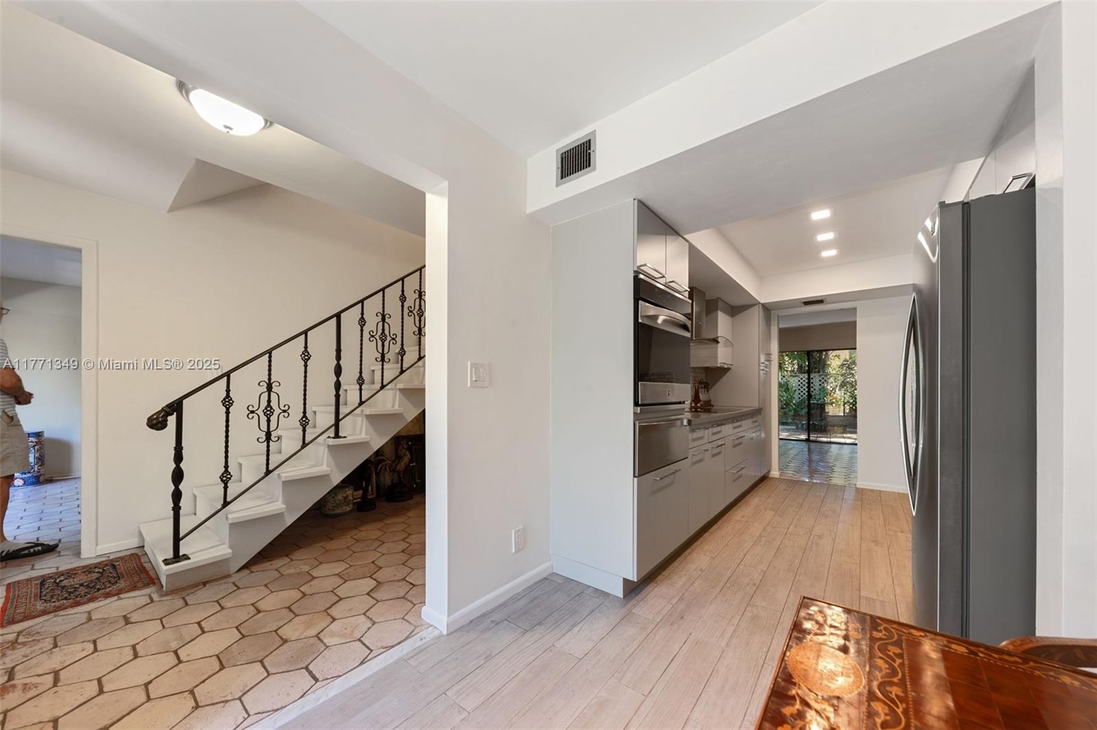 206 ST ANDREWS ROAD # 78 Unit: 18-78