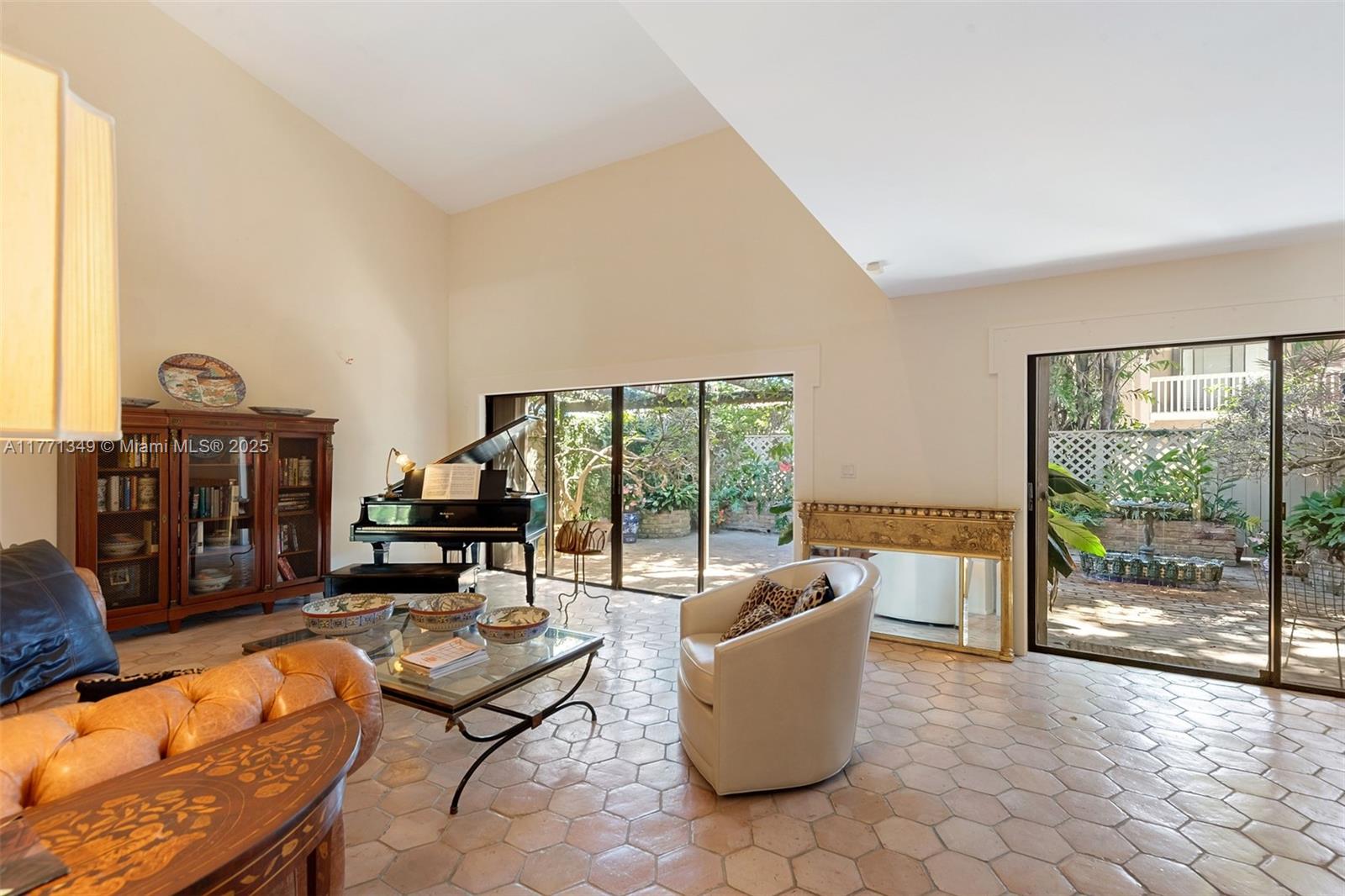 206 ST ANDREWS ROAD # 78 Unit: 18-78