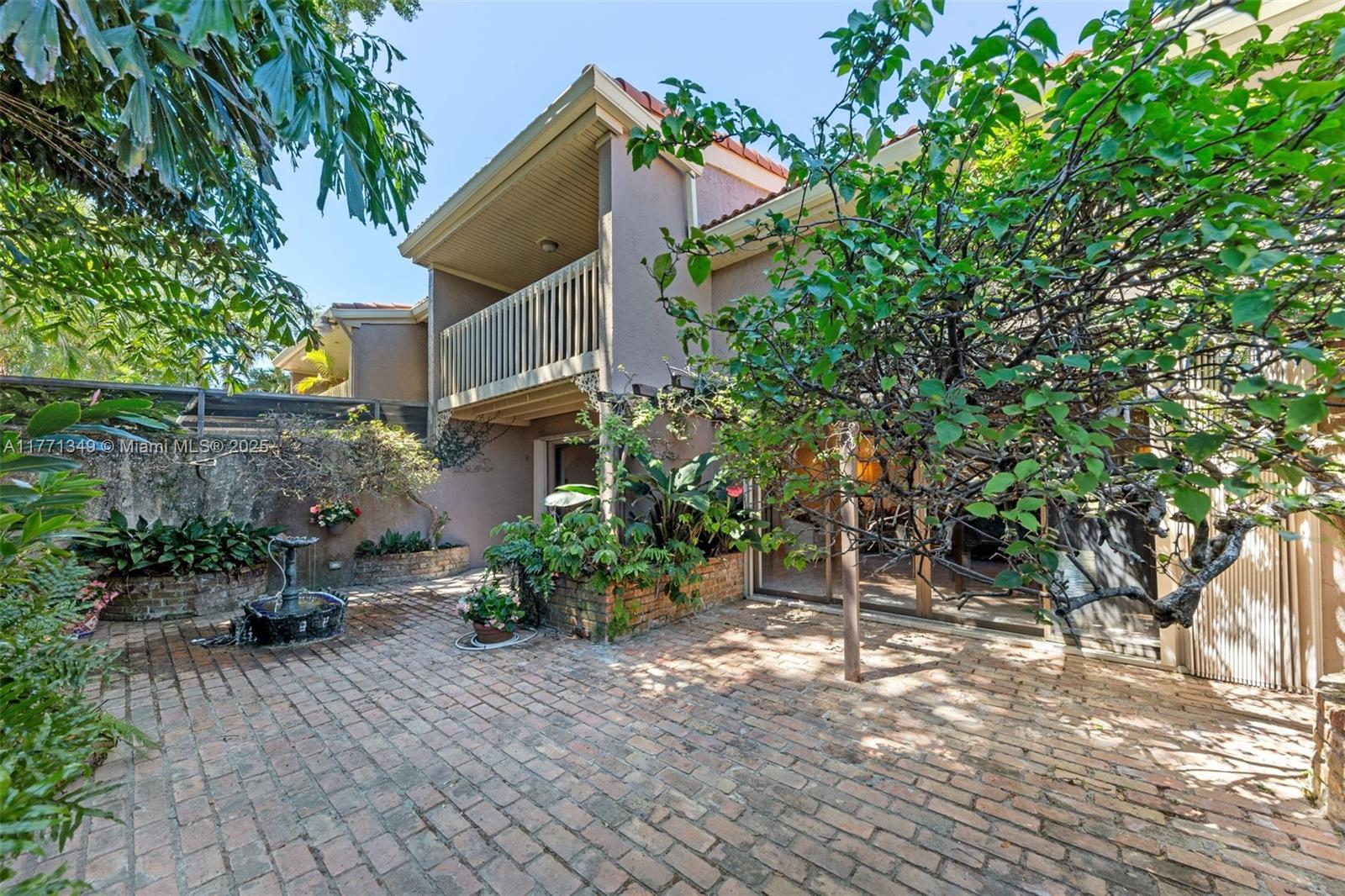 206 ST ANDREWS ROAD # 78 Unit: 18-78