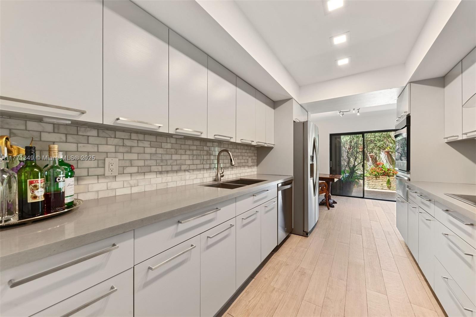 206 ST ANDREWS ROAD # 78 Unit: 18-78