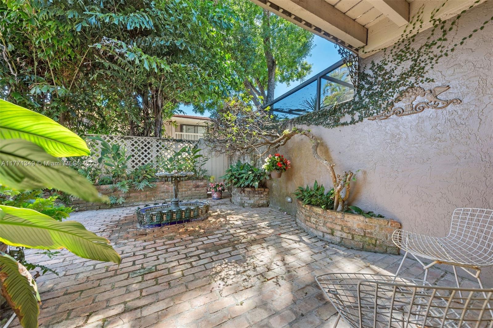 206 ST ANDREWS ROAD # 78 Unit: 18-78