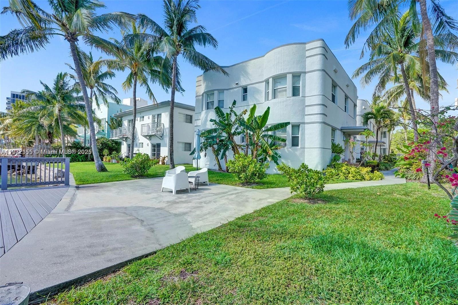 6911 Bay Dr # 3