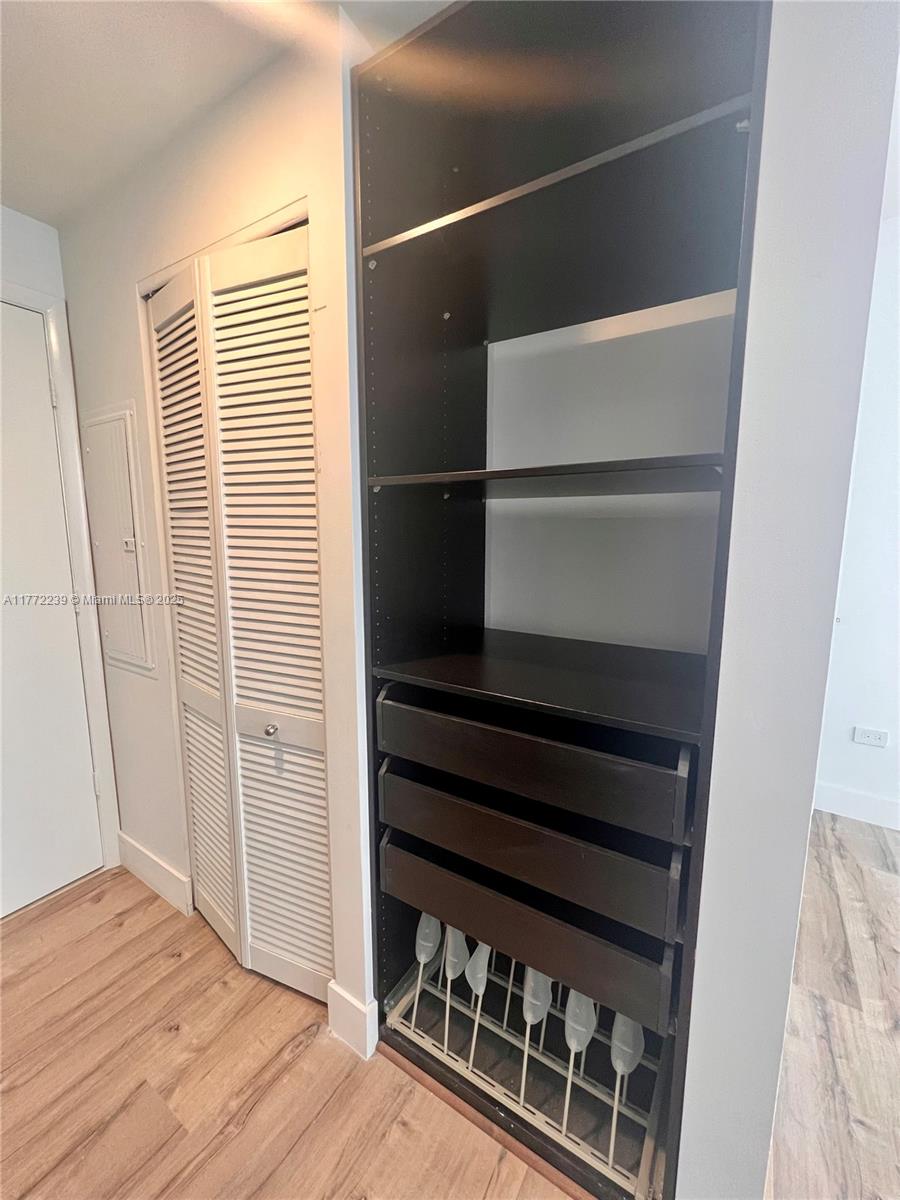 801 Brickell Key Blvd # 1107