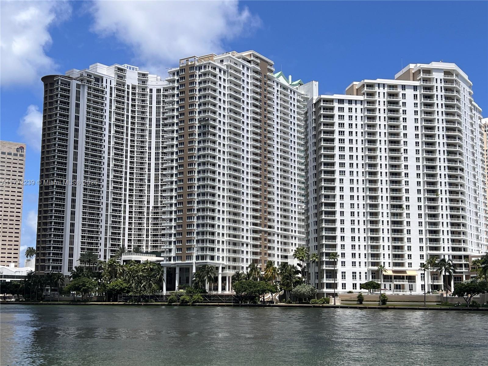 801 Brickell Key Blvd # 1107