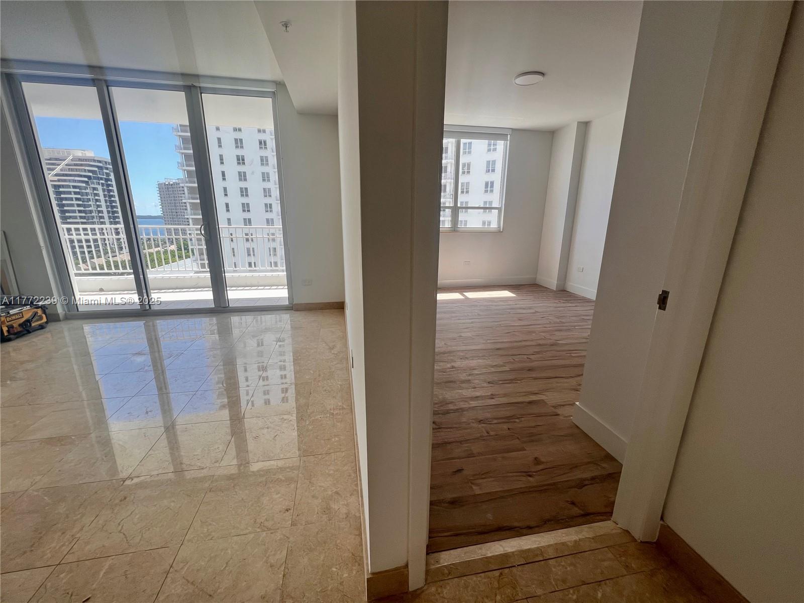 801 Brickell Key Blvd # 1107