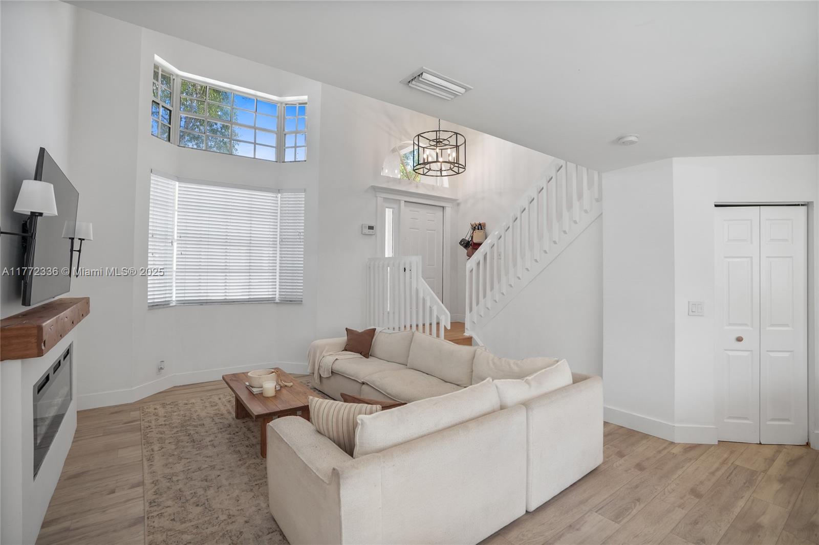 10724 NW 12th Mnr