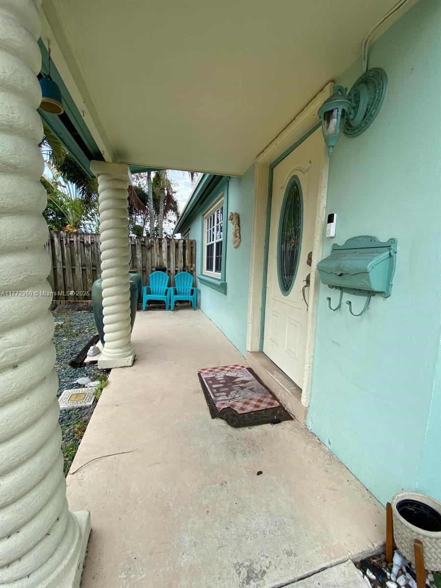 6210 NW 17th St