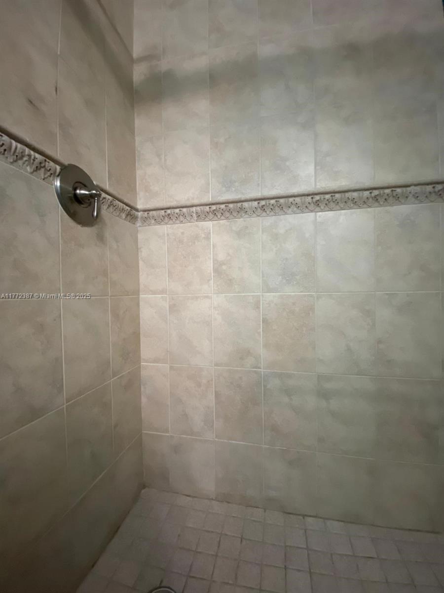  Unit: 2306