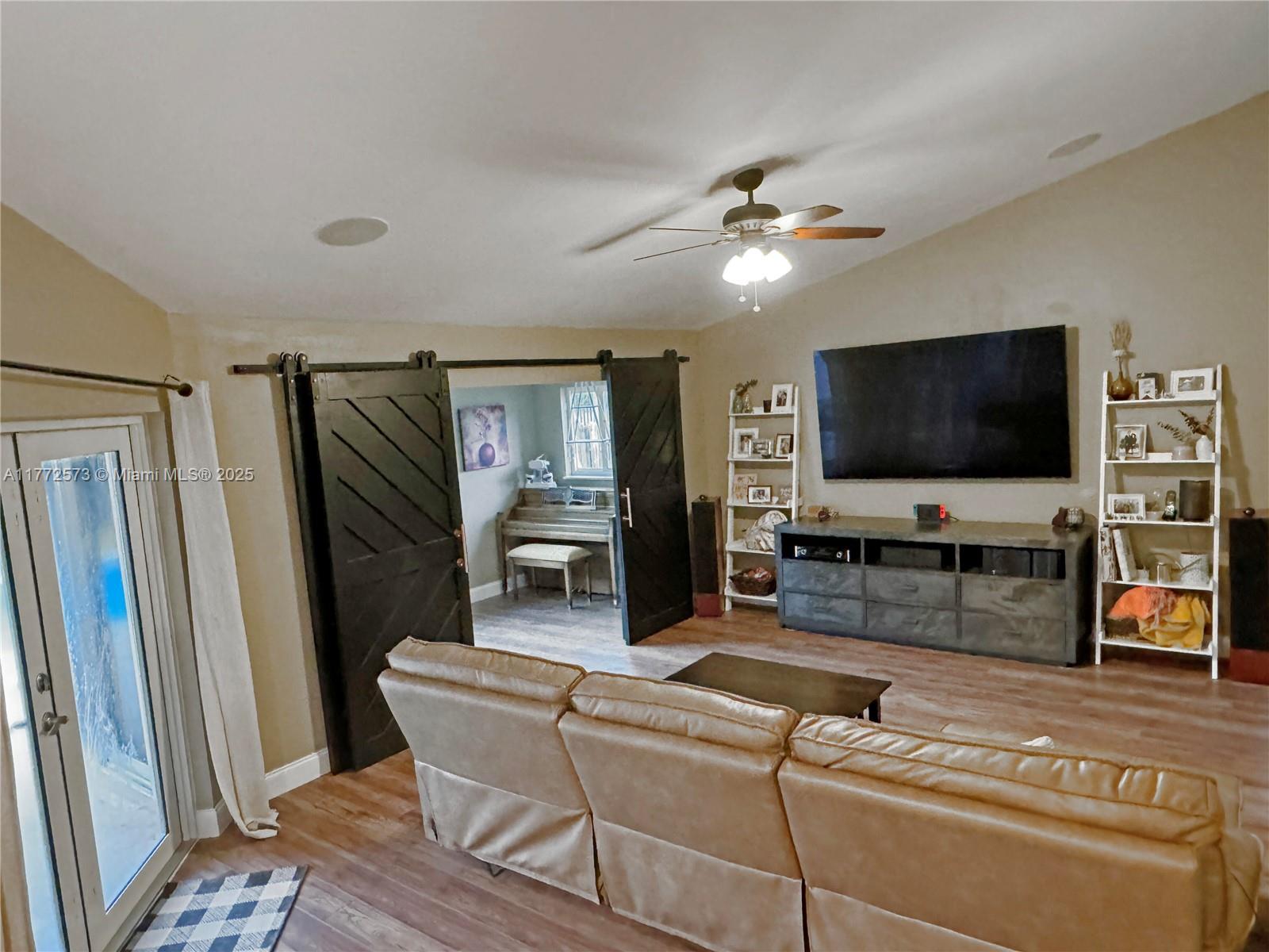 308 NW 108th Ave