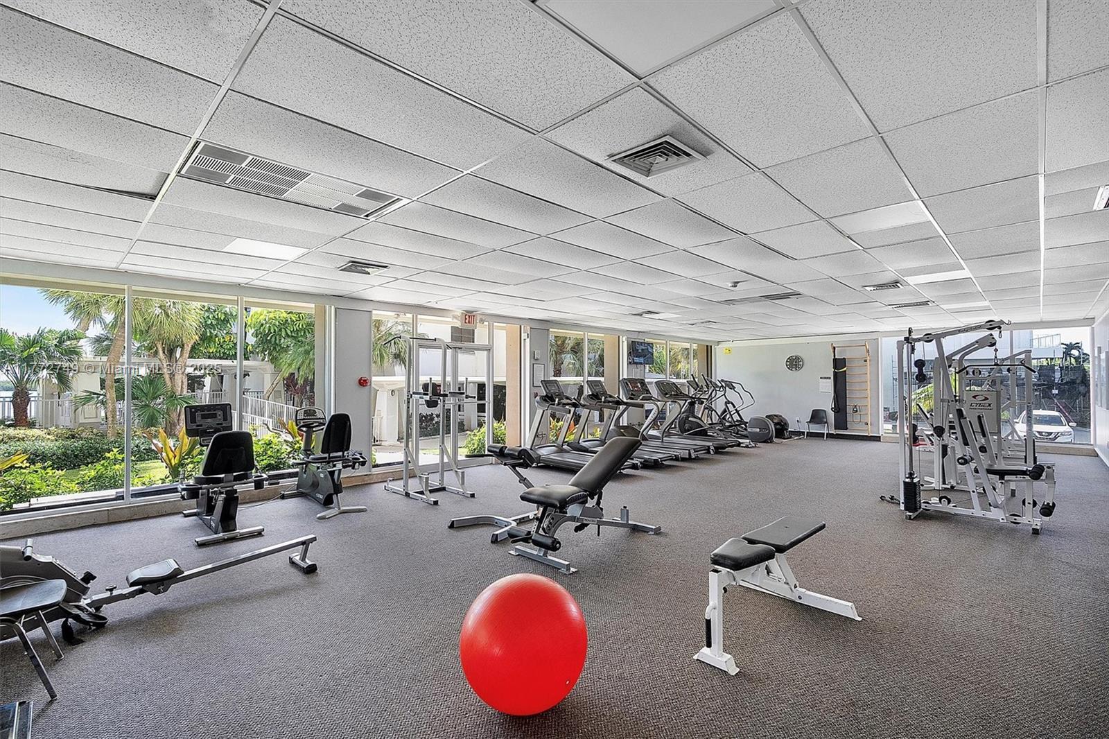 300 Bayview Dr # 308