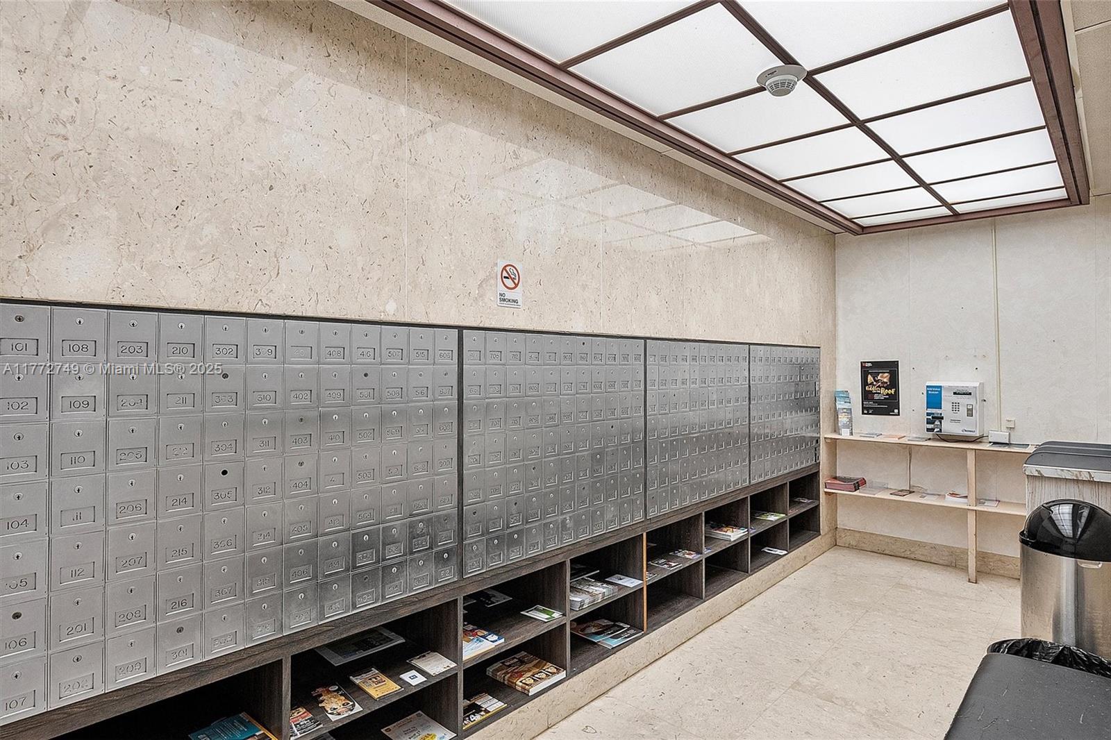 300 Bayview Dr # 308