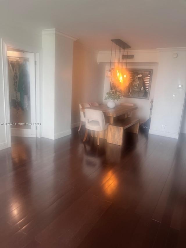 20335 W Country Club Dr # 2106