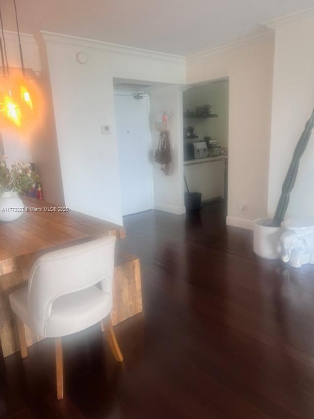 20335 W Country Club Dr # 2106