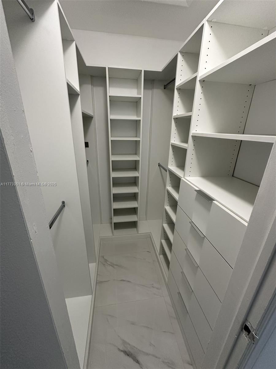 530 Santander Ave # 5