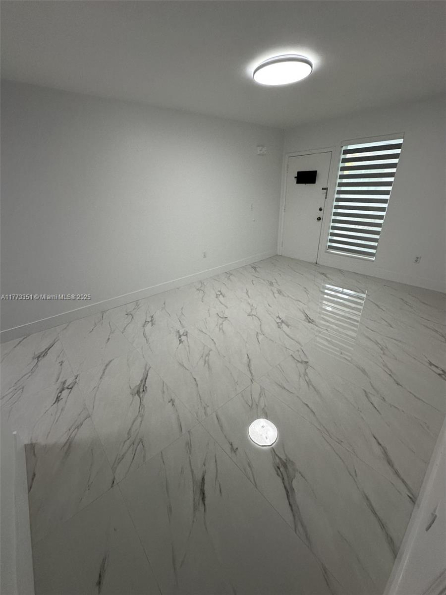 530 Santander Ave # 5