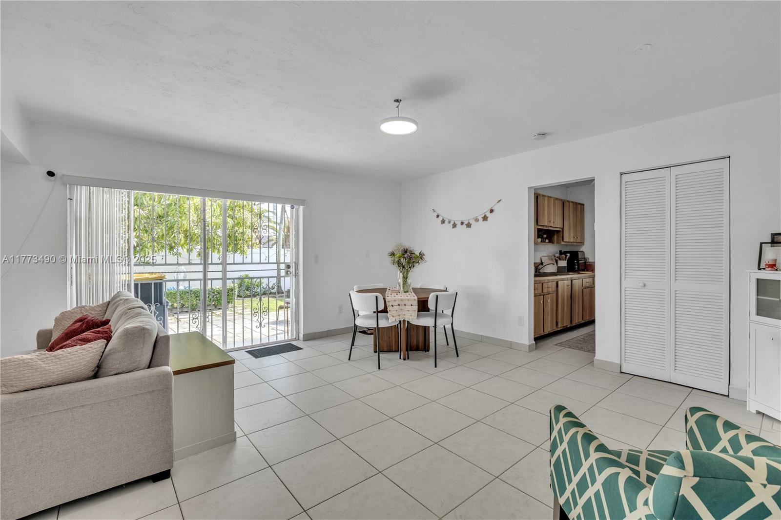 12900 SW 55th St # 12900