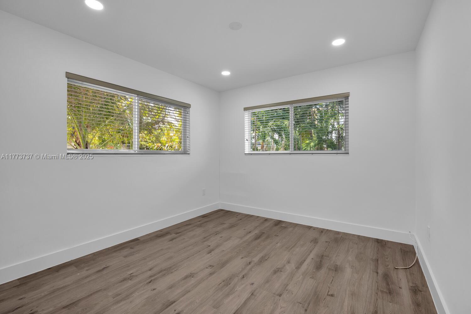 3445 SW 23rd Ter # 3445