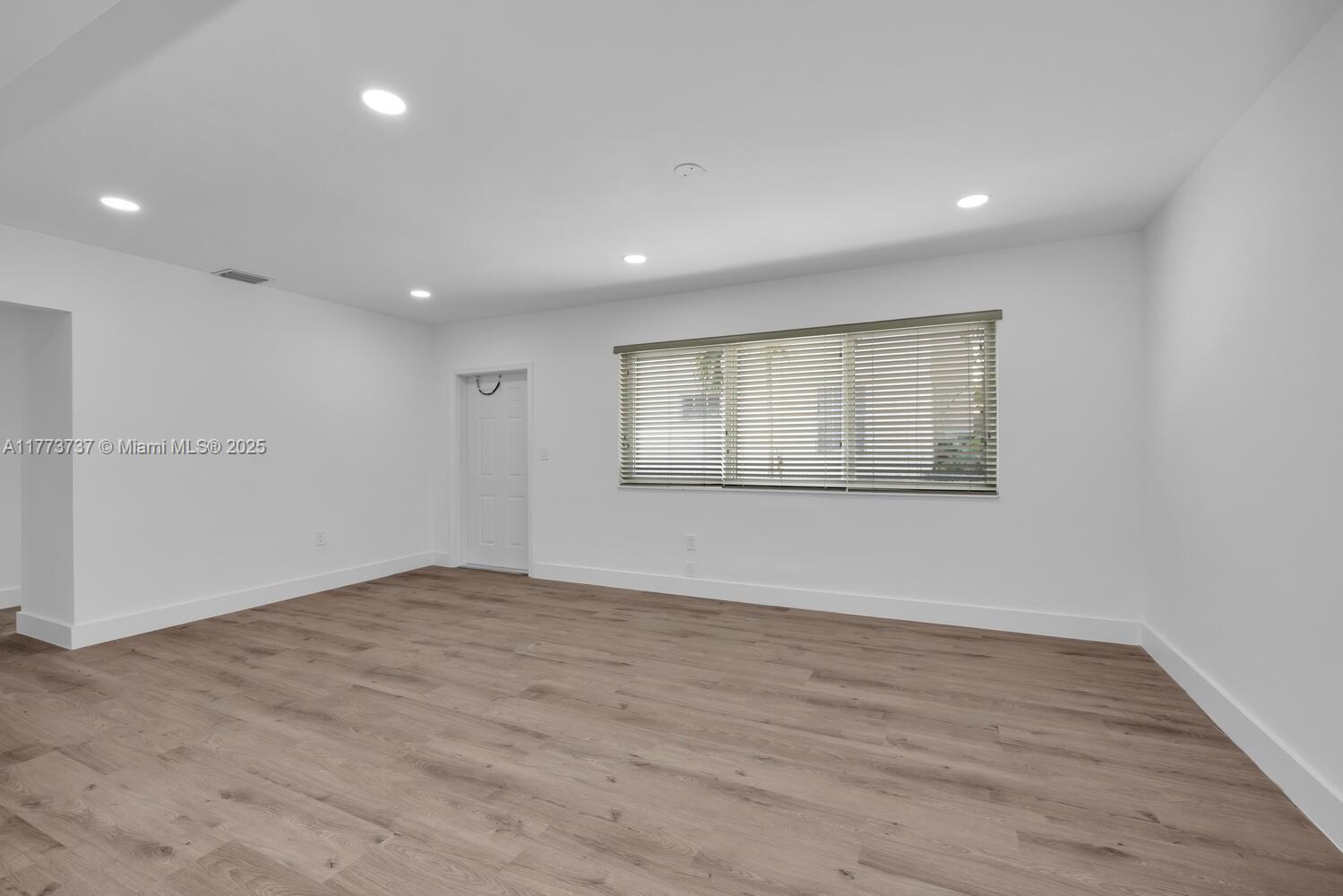 3445 SW 23rd Ter # 3445