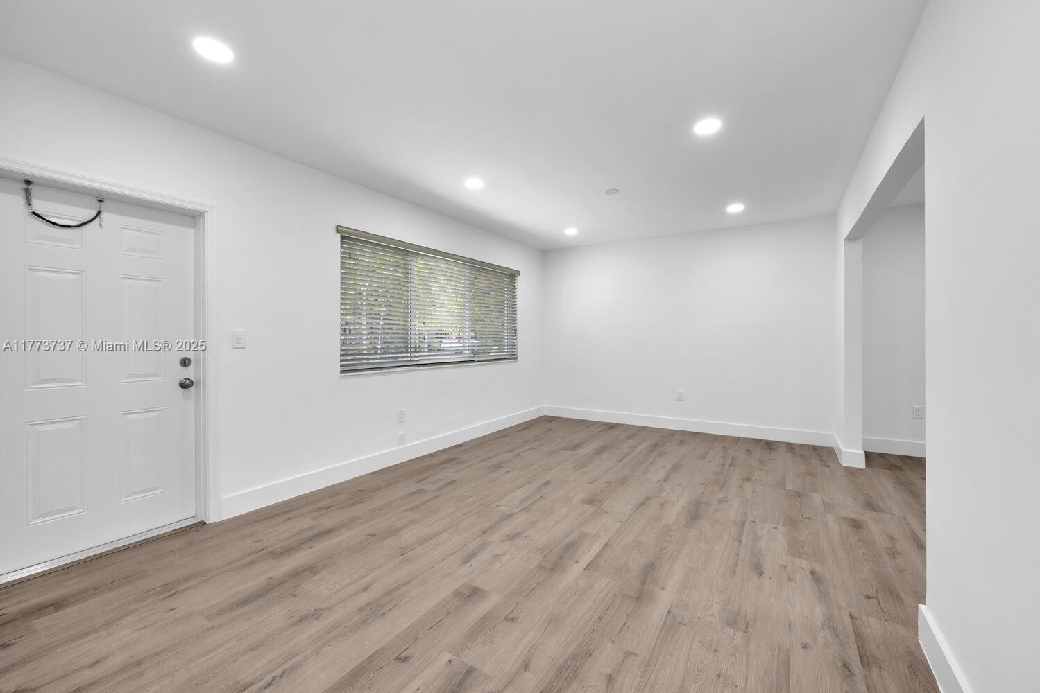 3445 SW 23rd Ter # 3445