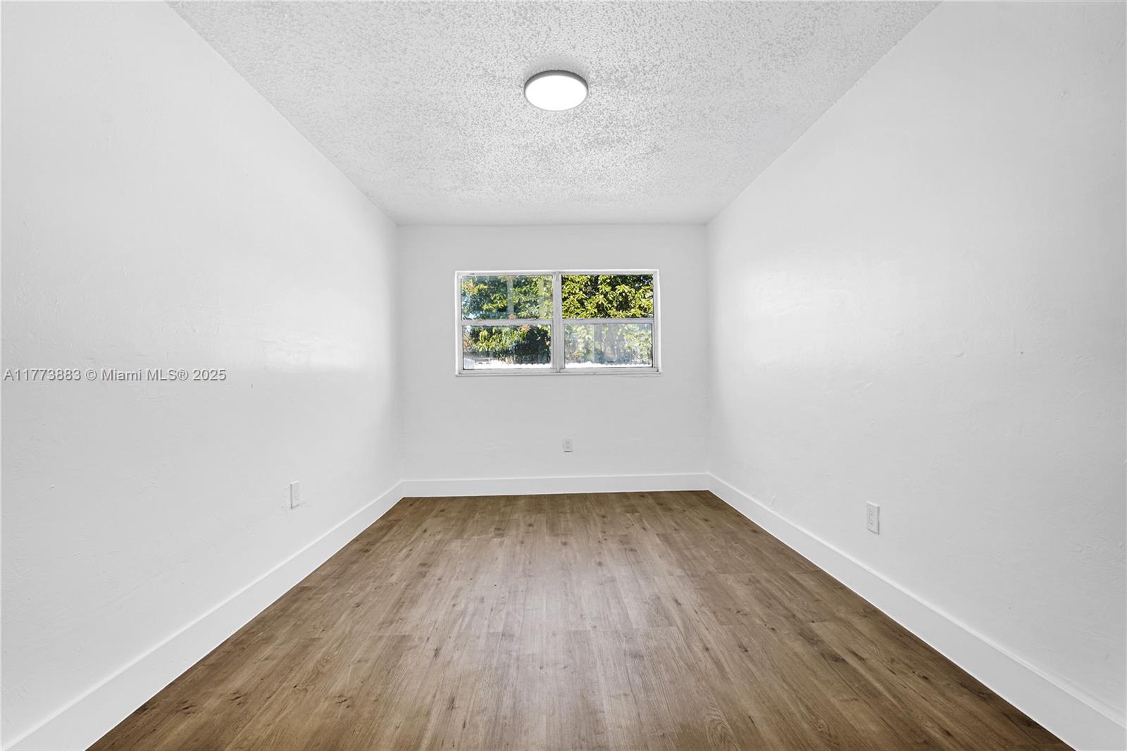 3927 NW 207th St Rd