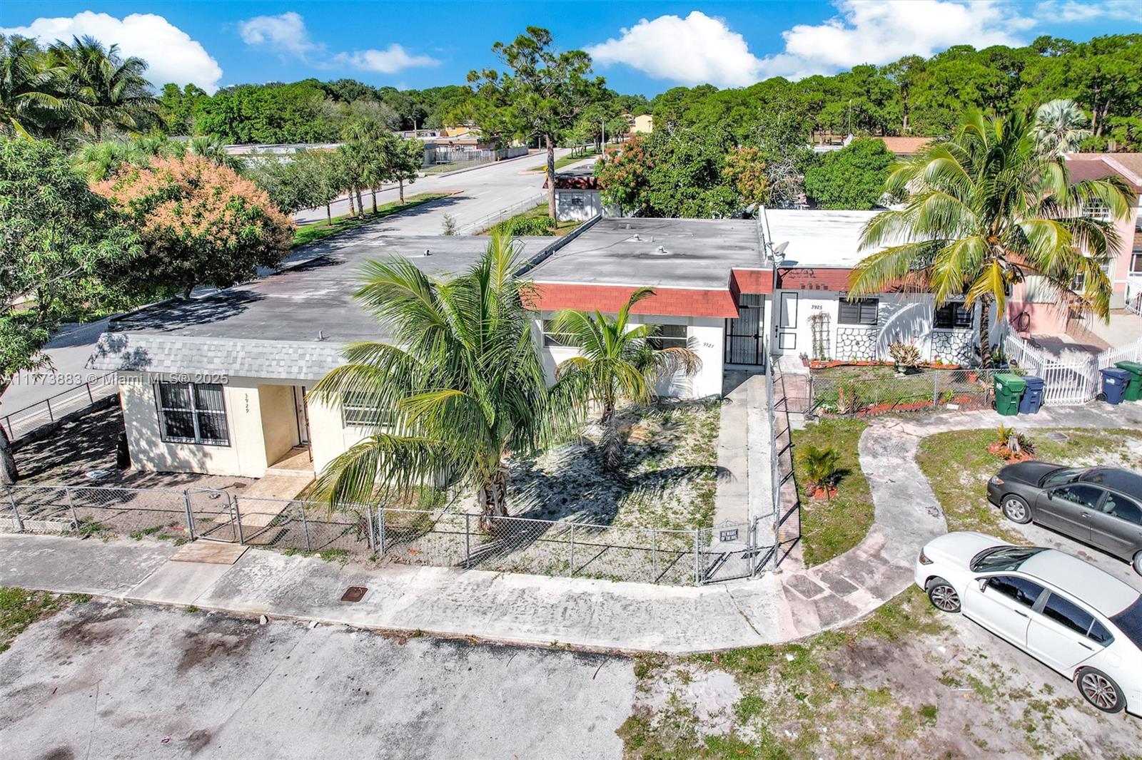 3927 NW 207th St Rd