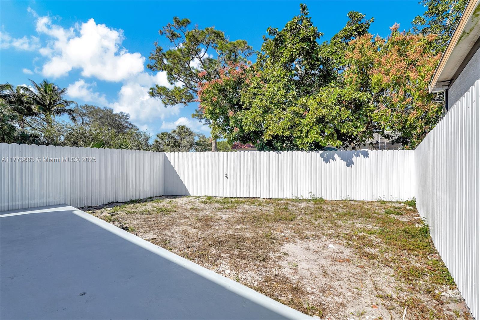 3927 NW 207th St Rd