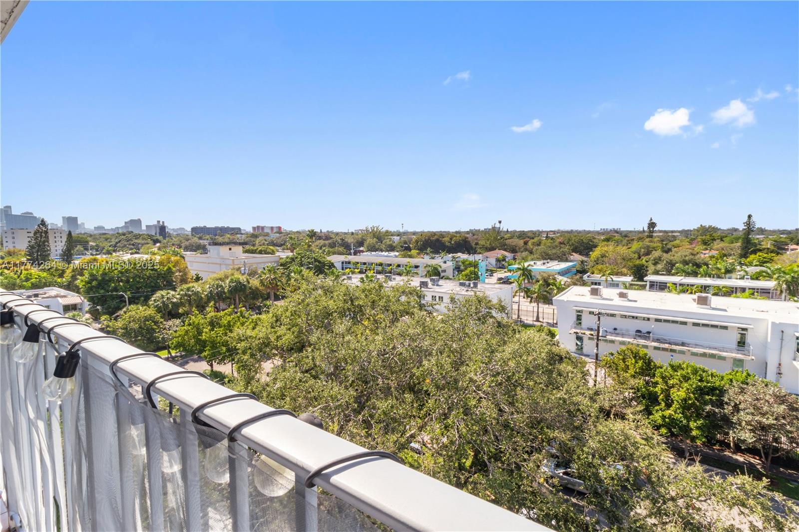 650 NE 64th St Unit: GPH8