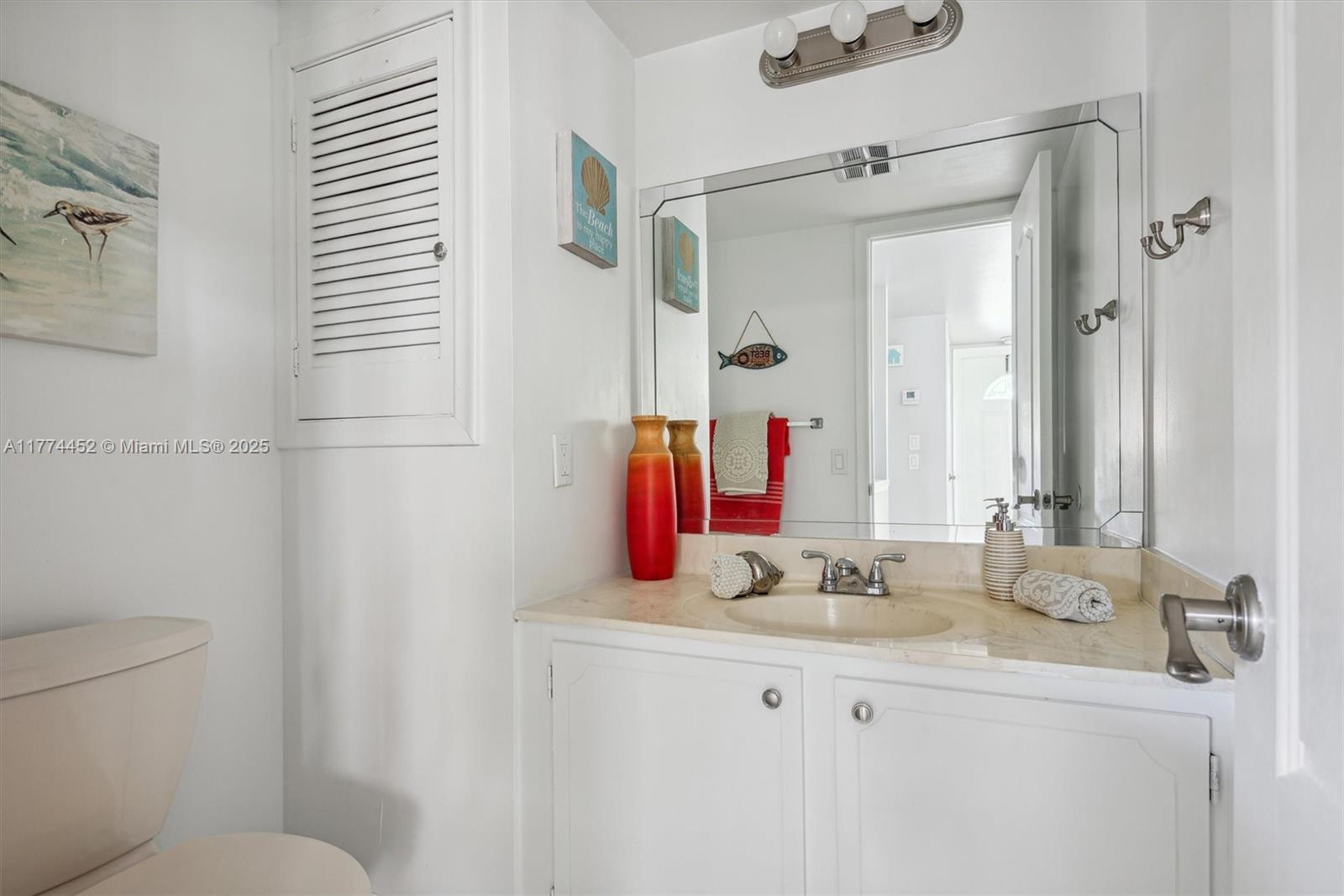 9400 N Hollybrook Lake Dr # 206 Unit: 6-206