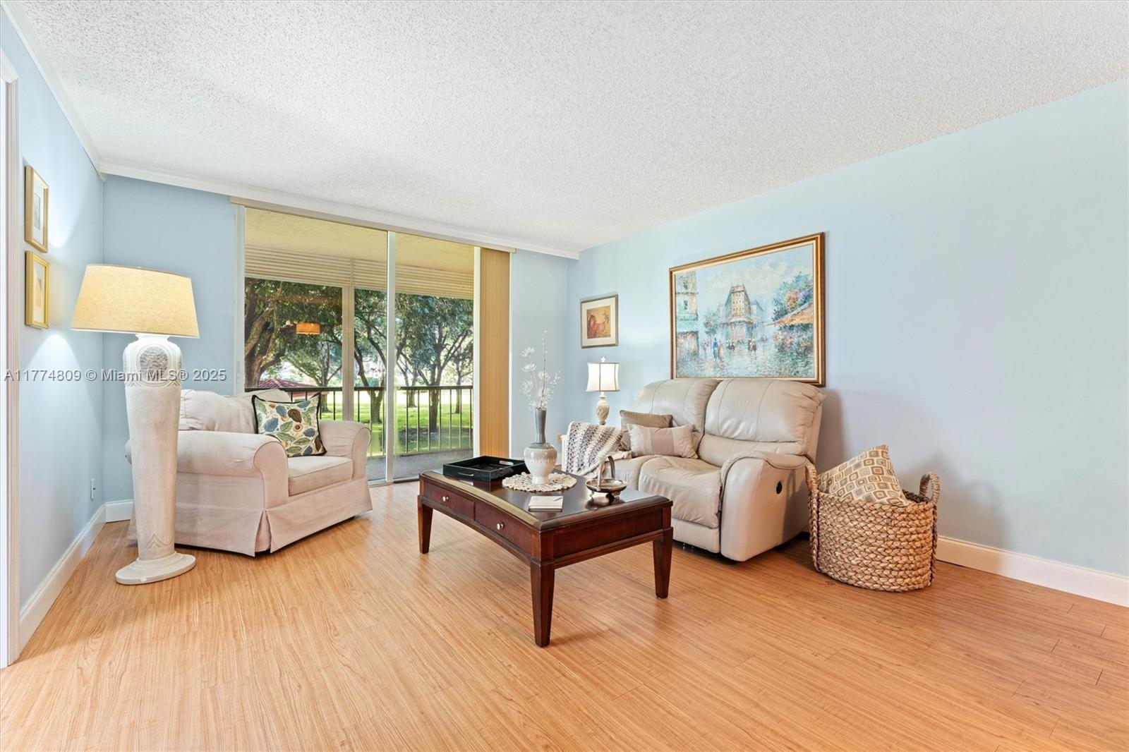 8990 S Hollybrook Blvd # 210