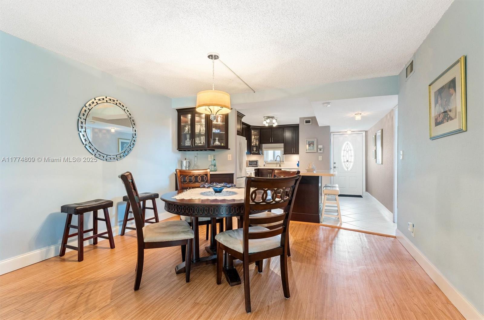 8990 S Hollybrook Blvd # 210