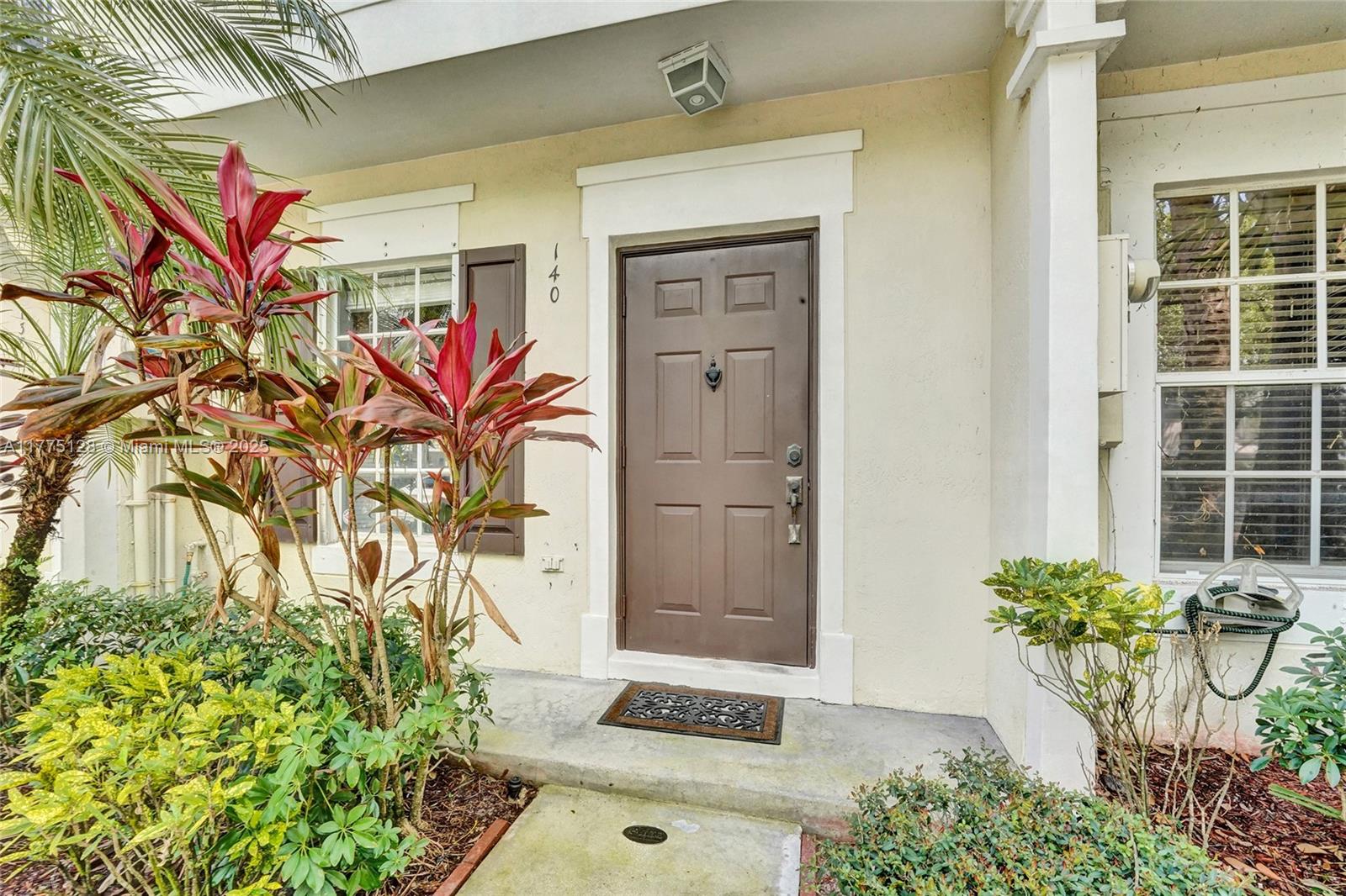 140 SW 96th Ave # 2 Unit: 17-2