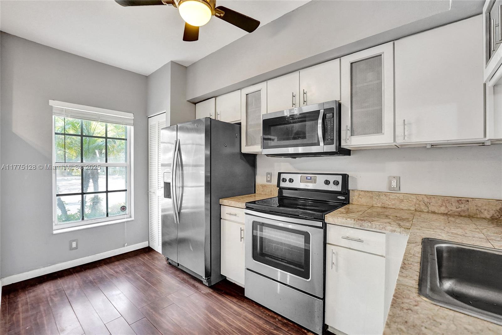 140 SW 96th Ave # 2 Unit: 17-2
