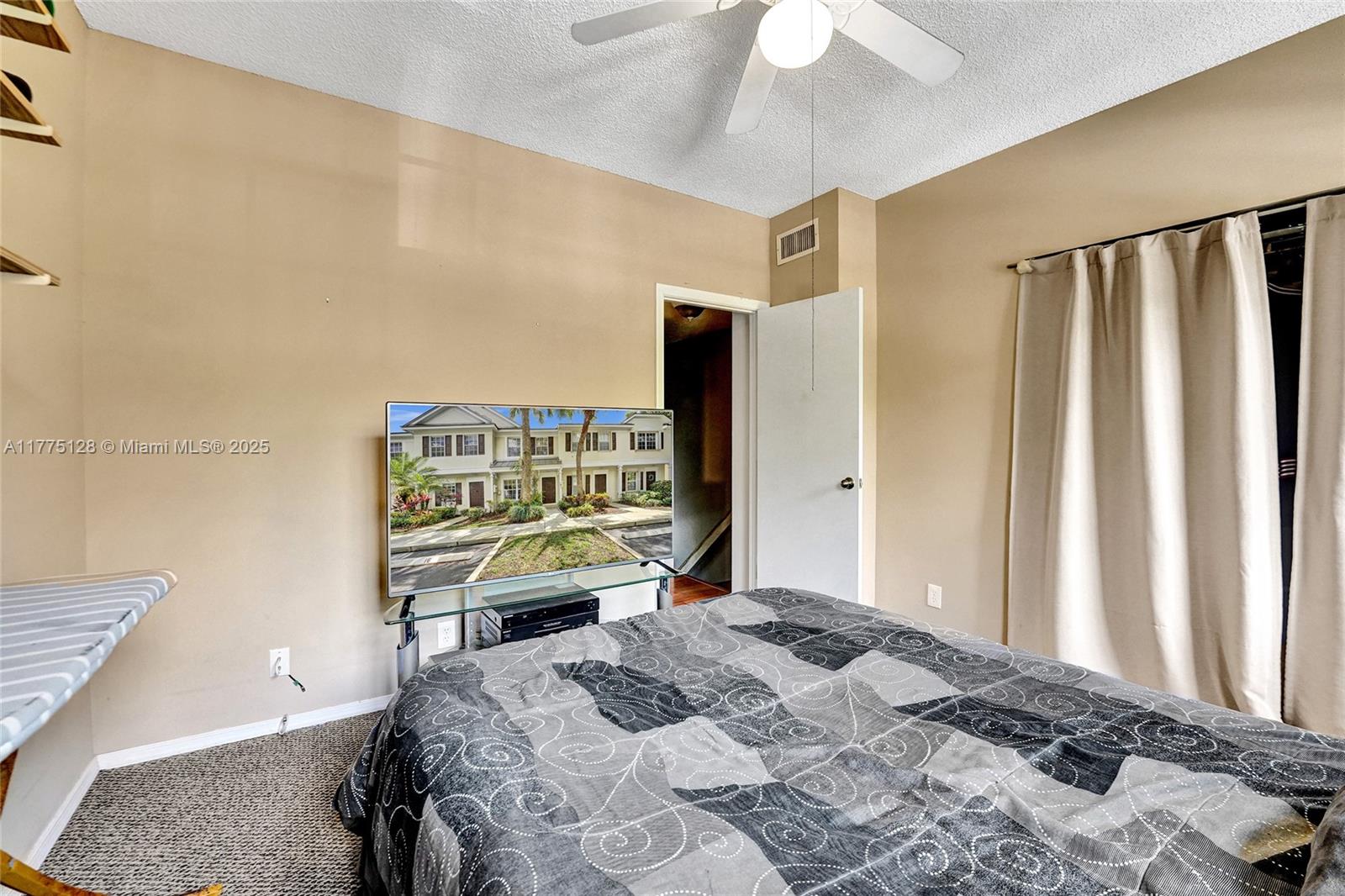 140 SW 96th Ave # 2 Unit: 17-2
