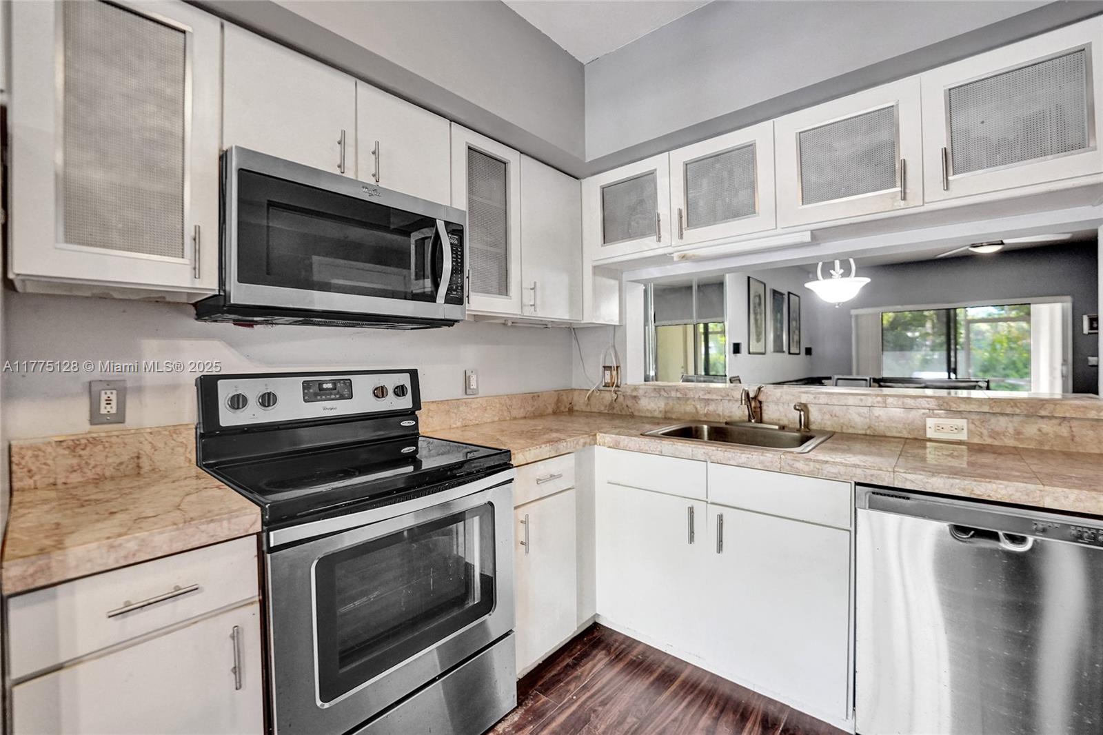 140 SW 96th Ave # 2 Unit: 17-2