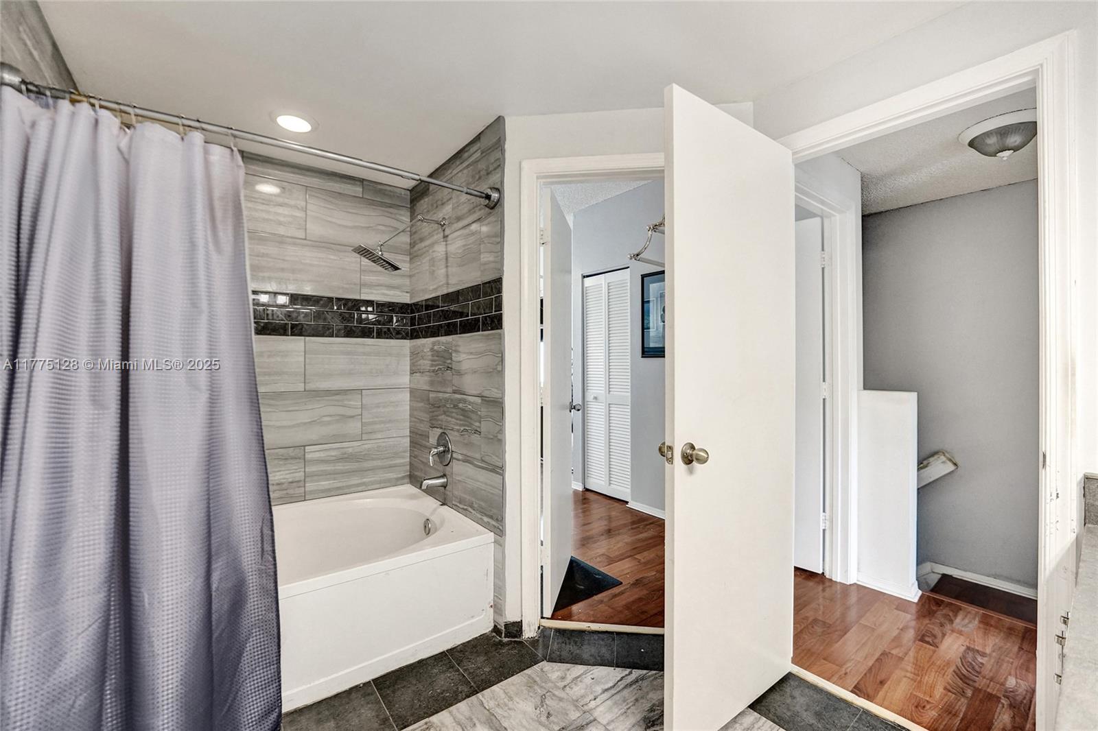 140 SW 96th Ave # 2 Unit: 17-2