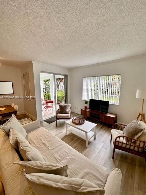 3255 NE 184th St # 12115