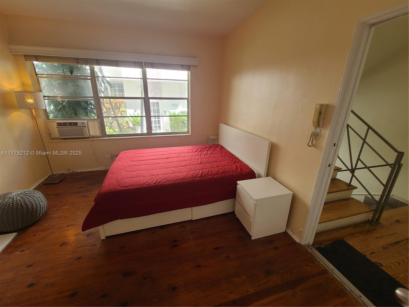 1052 Jefferson Ave # 6