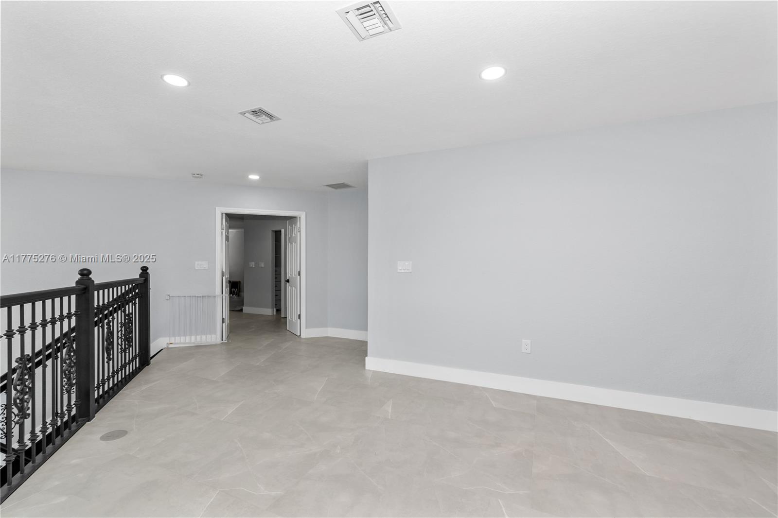 2167 SW 176th Ter