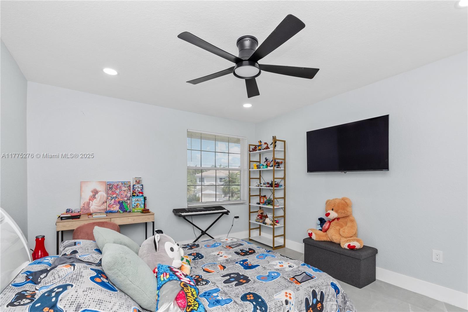 2167 SW 176th Ter