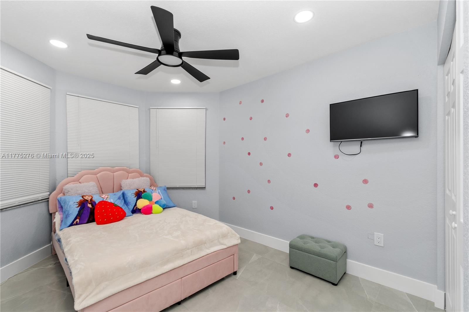 2167 SW 176th Ter