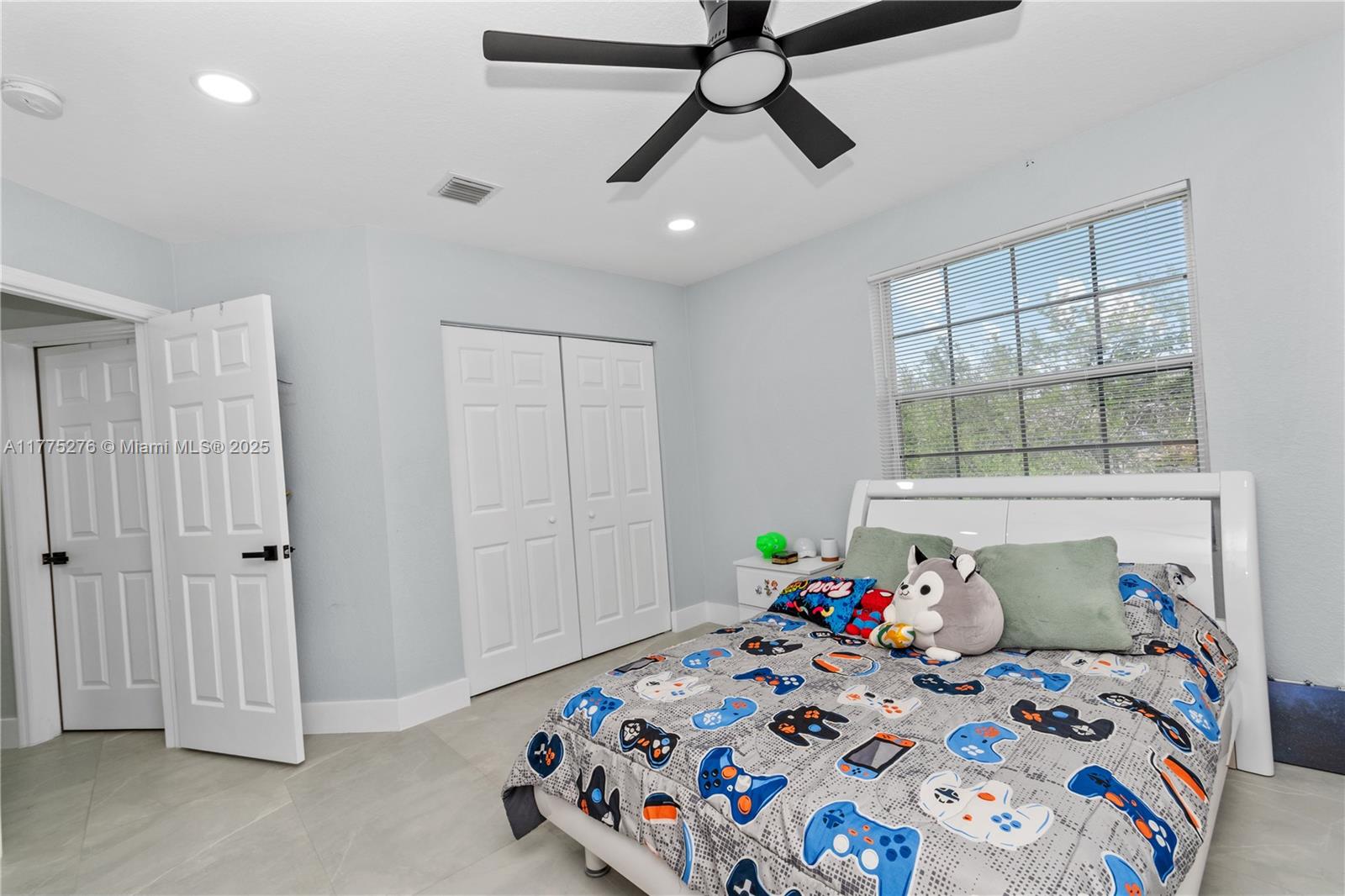 2167 SW 176th Ter