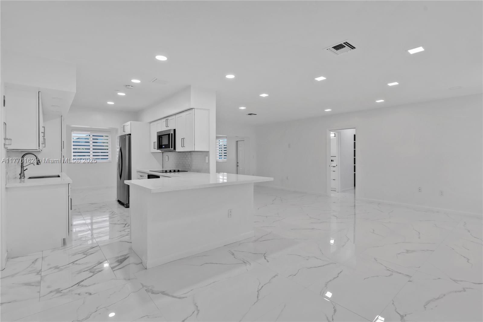 9375 SW 181st St Unit: .