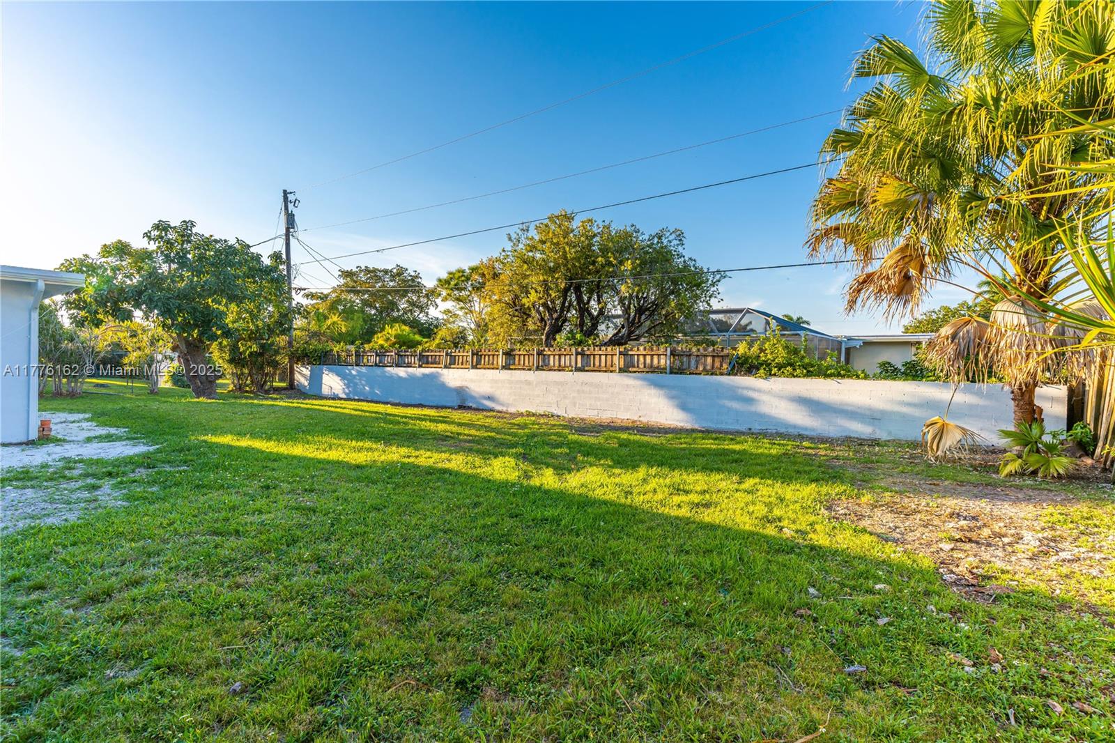 9375 SW 181st St Unit: .