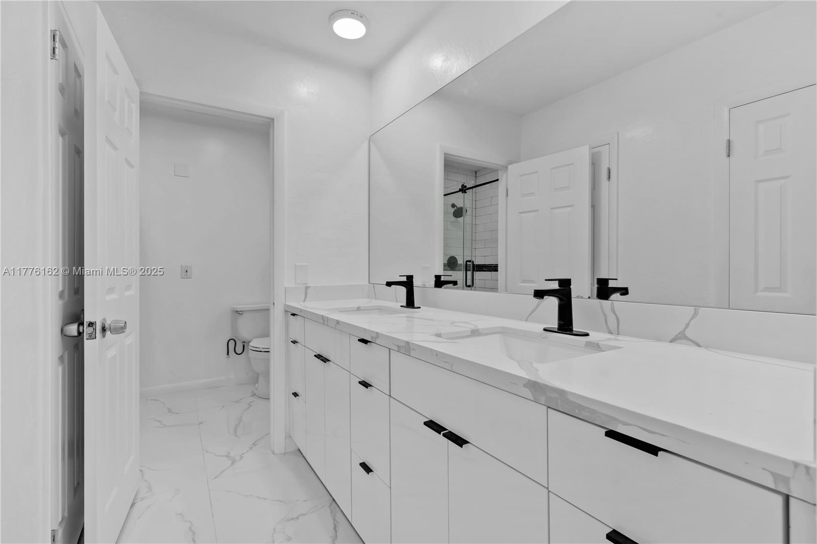 9375 SW 181st St Unit: .