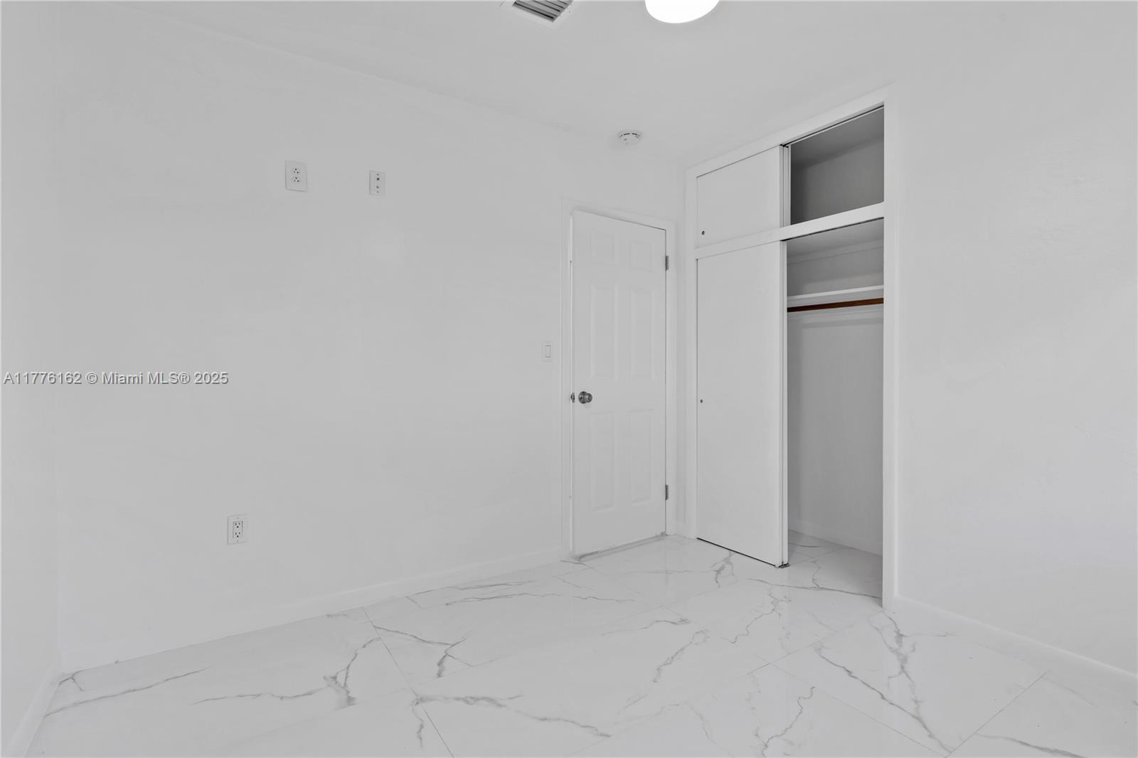 9375 SW 181st St Unit: .