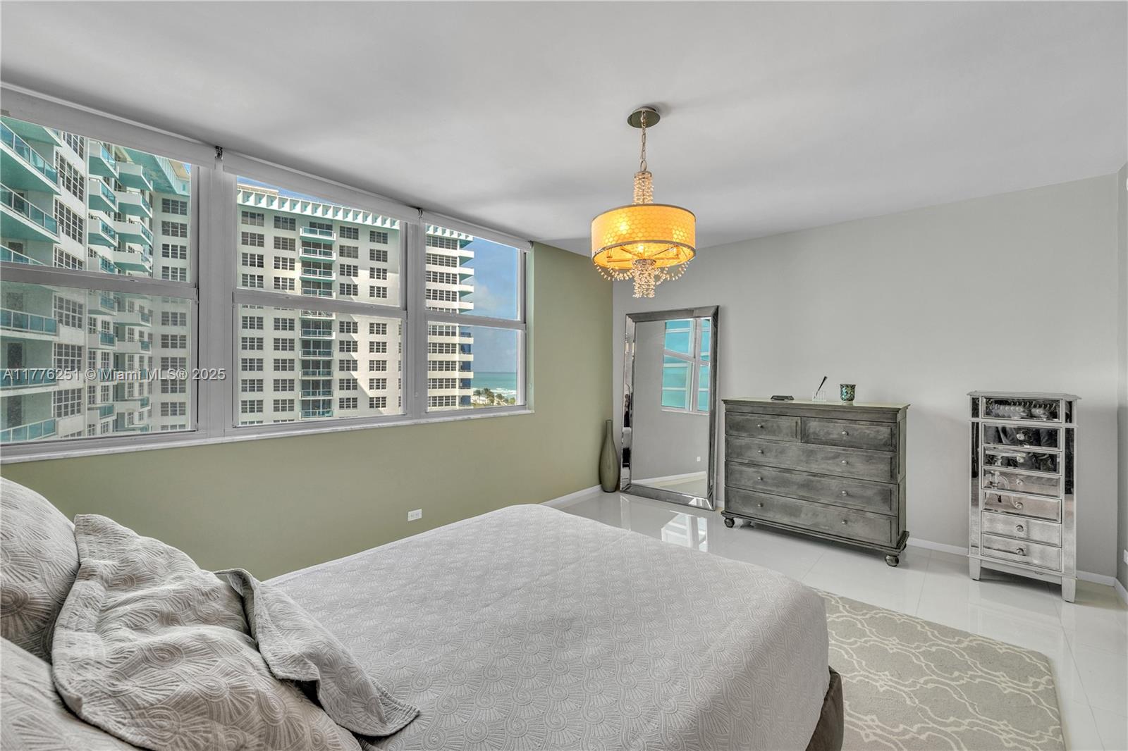 5055 Collins Ave # 7A