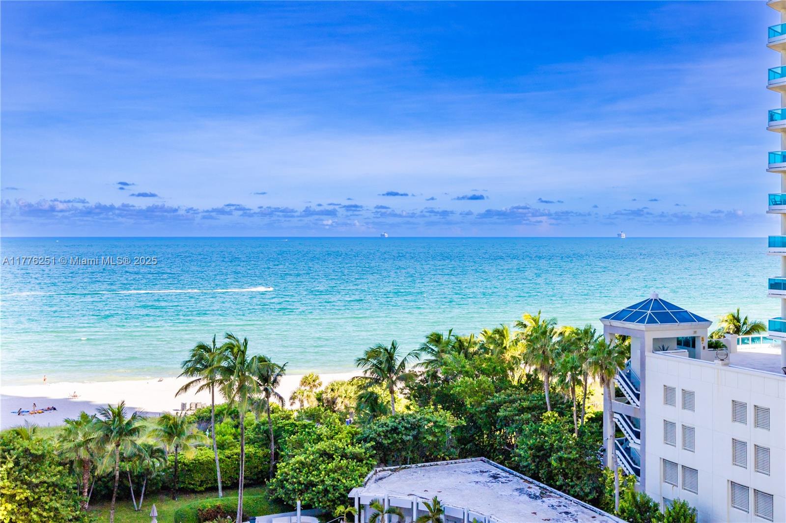 5055 Collins Ave # 7A