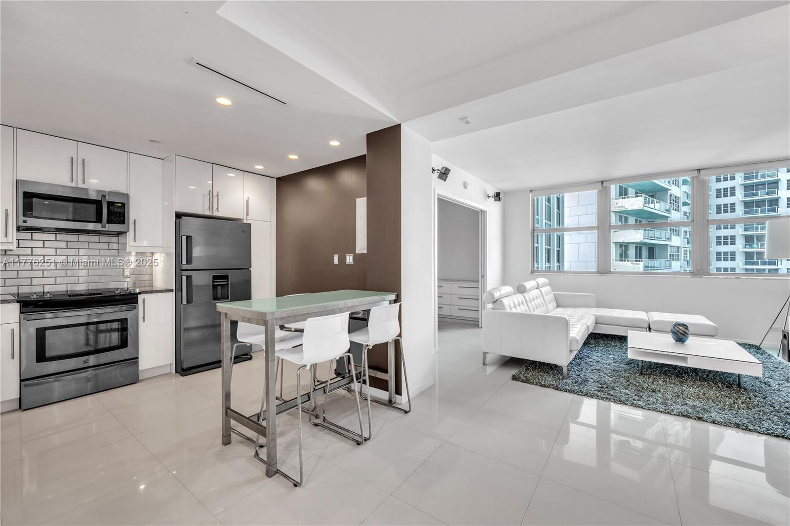 5055 Collins Ave # 7A